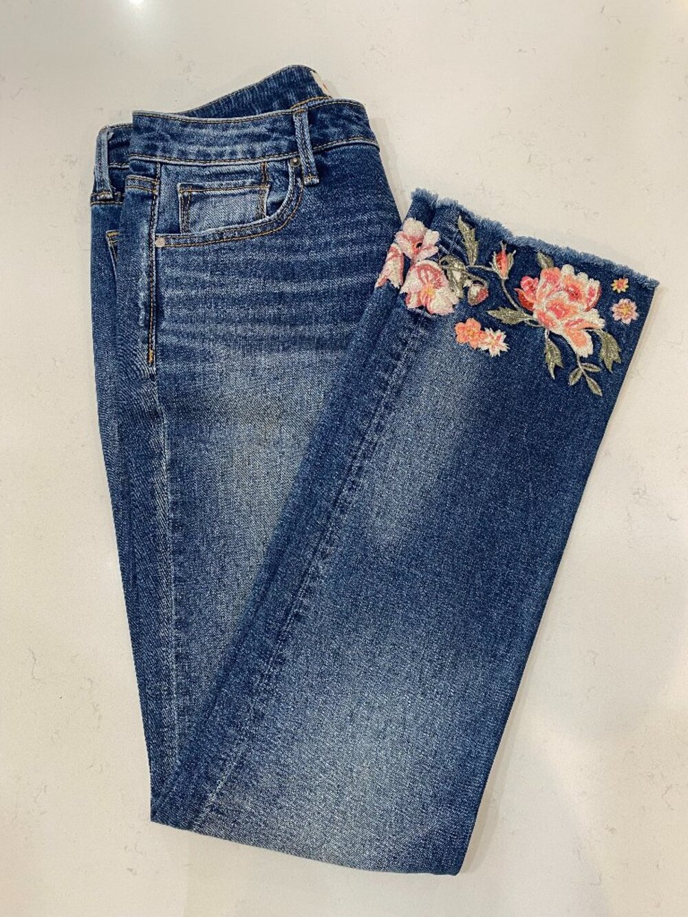 Boho-chic Driftwood Colette Embroidered Cropped Jeans Size 27 x 28